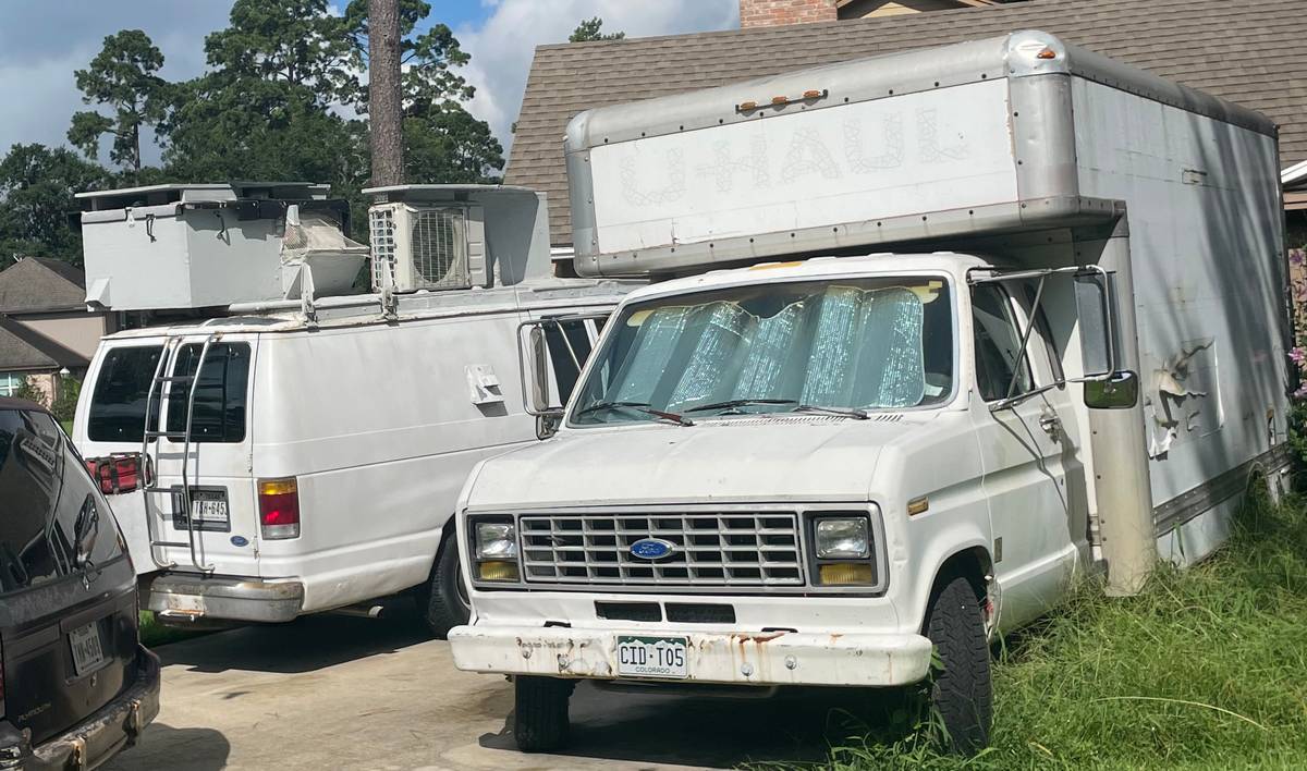 E-350-diesel-1989-white-11