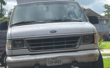 E-350-diesel-1989-white-12