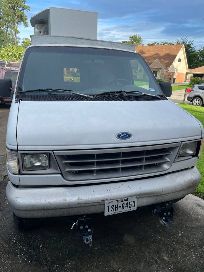 E-350-diesel-1989-white-4