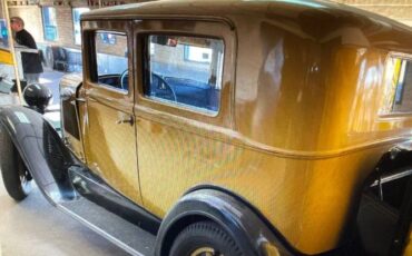 Essex-Super-six-1931-Custom-2