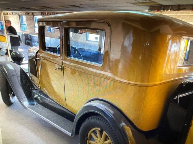 Essex-Super-six-1931-Custom-2