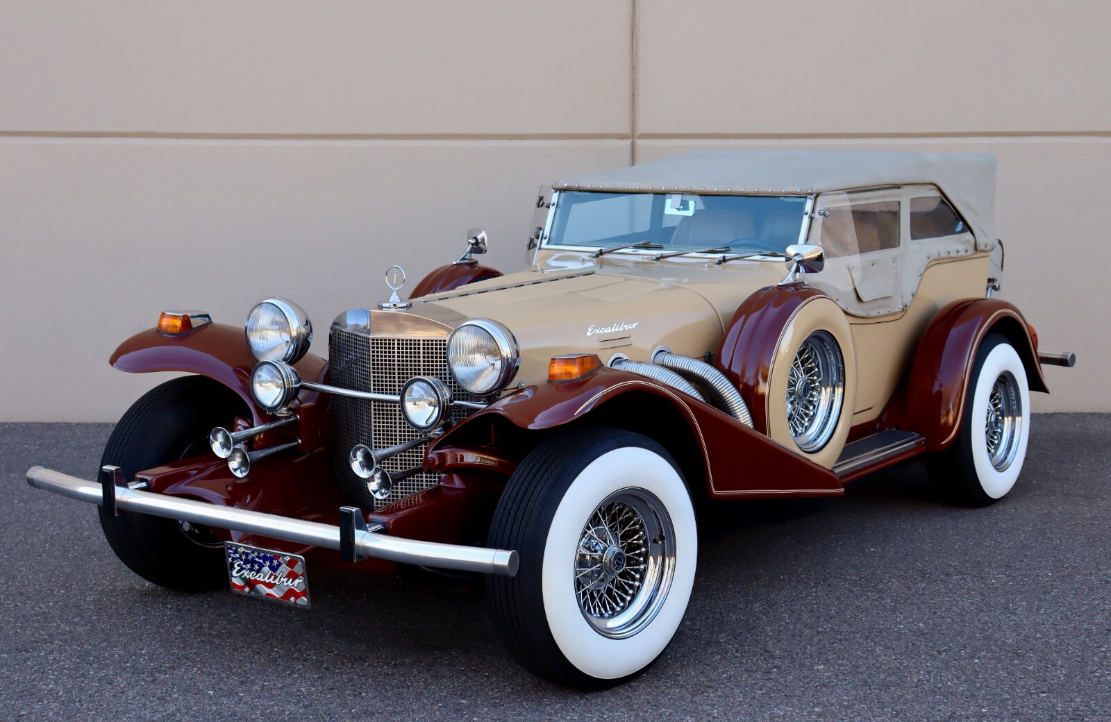 Excalibur-Series-III-Phaeton-SS-1978-Convertible-12