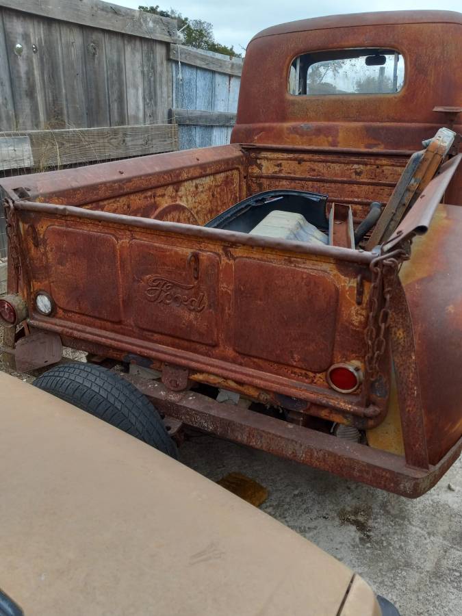 F-1-ford-track-1950-brown-4