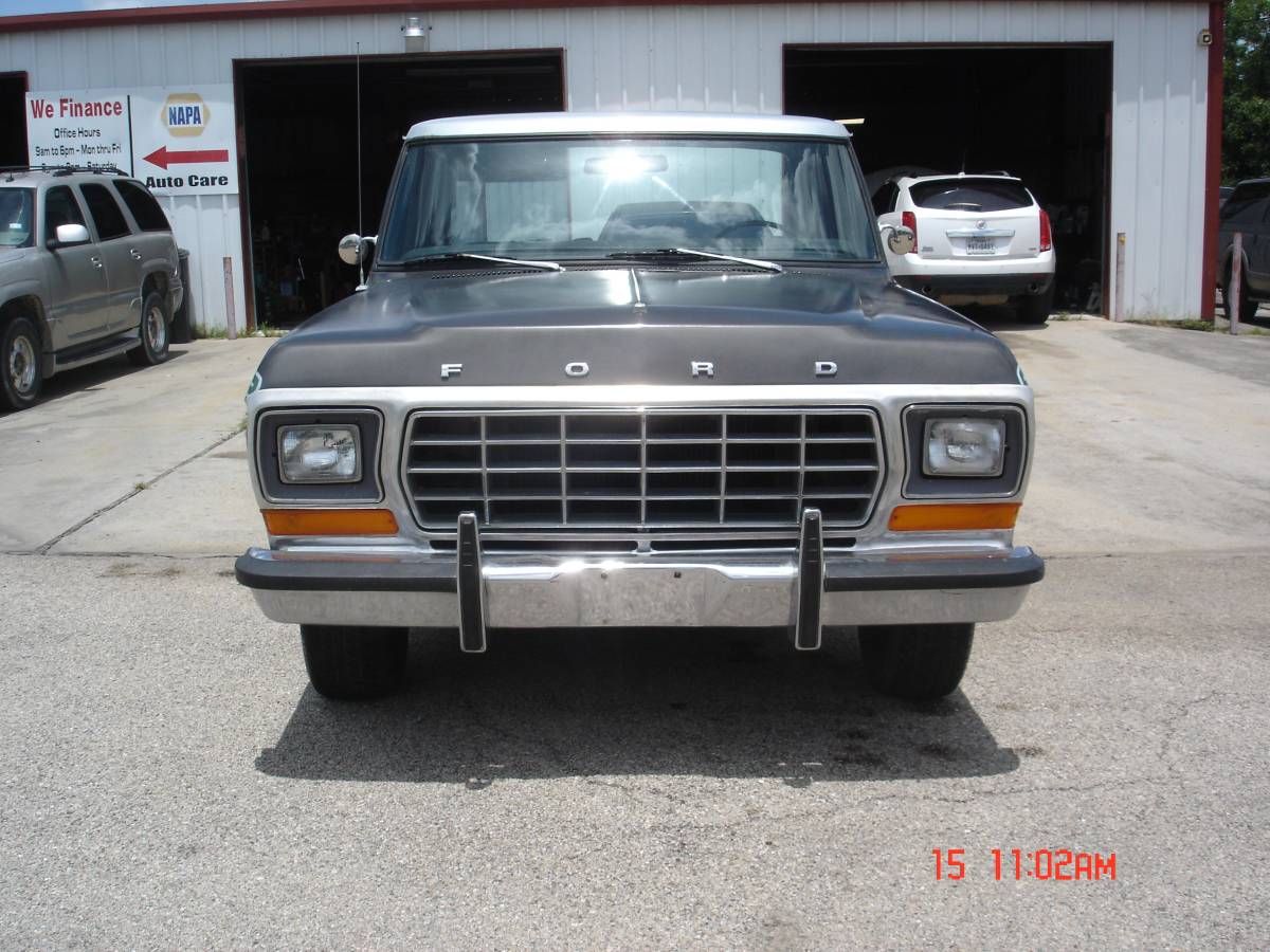 F-150-custom-1979-grey-14