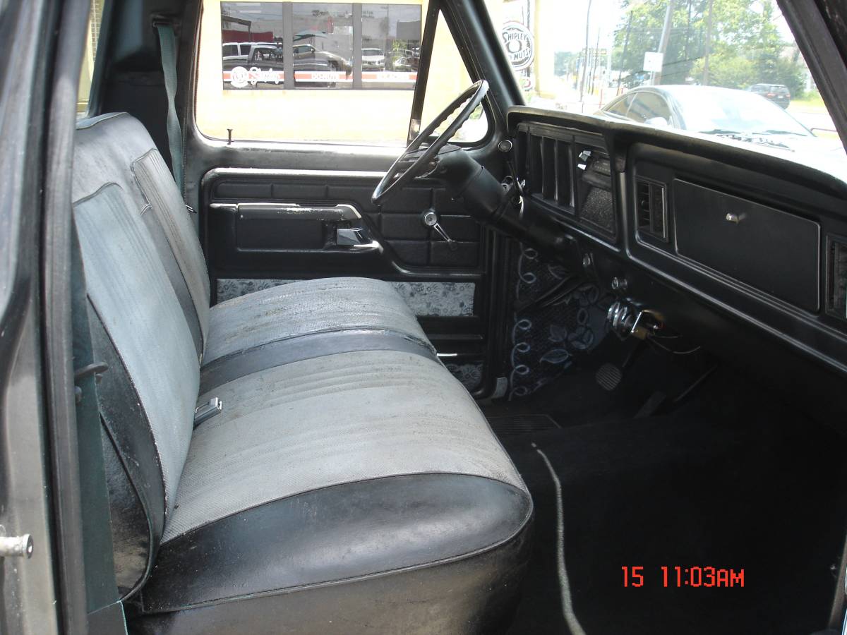 F-150-custom-1979-grey-6