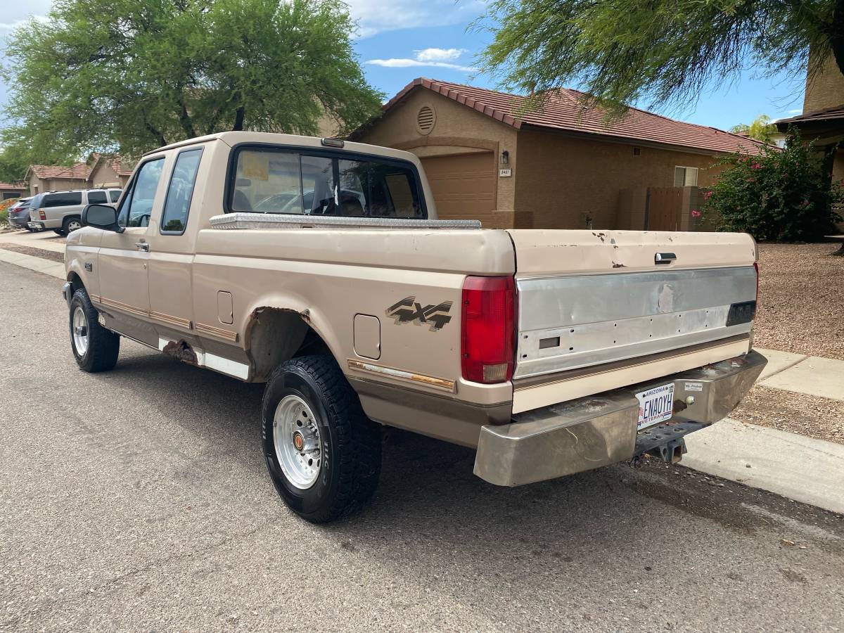 F-150-super-cab-xlt-4x4-5.8-automatic-1993-brown-1