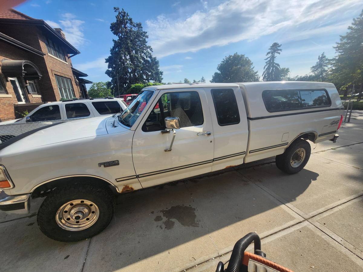 F-250-1995-white-7