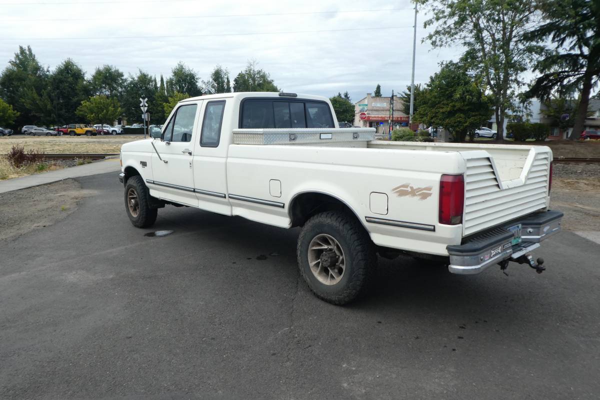 F-250-diesel-1994-white-6
