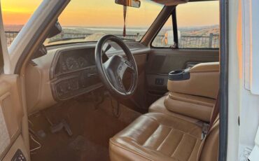 F-350-xlt-lariat-1991-white-4