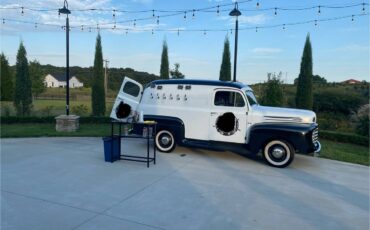 F1-panel-truck-1949-1