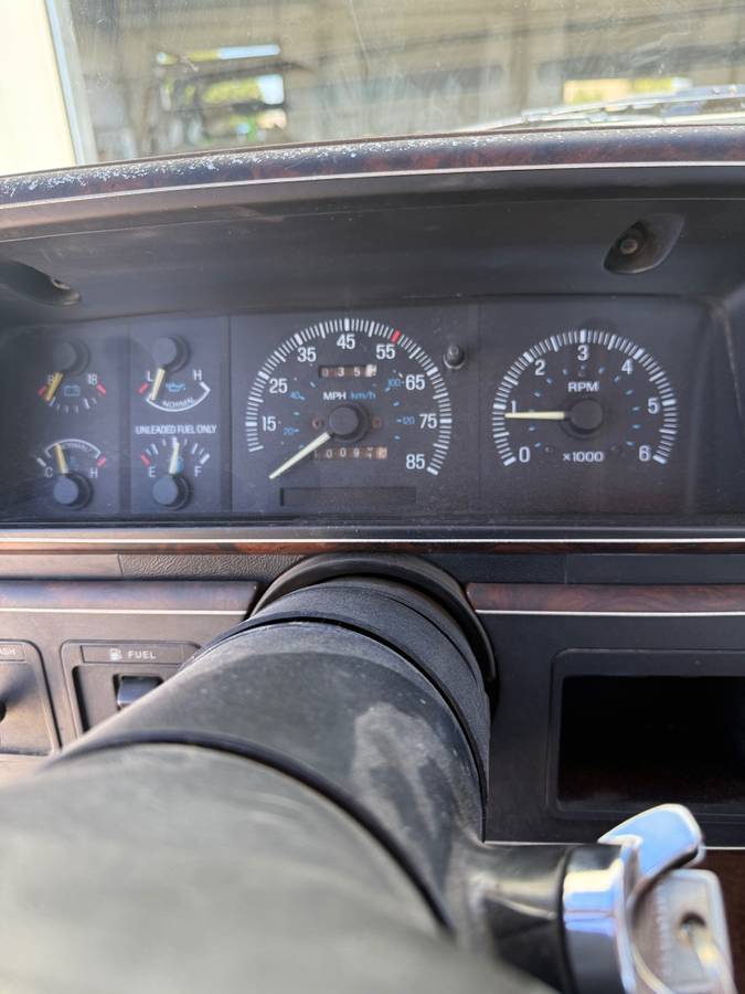 F150-lariate-1988-white-10