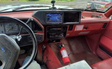 F350-4x4-ambulance-pkg-diesel-1987-white-4