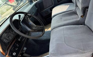 F350-dually-1989-white-3