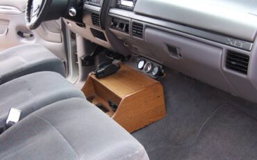 F350-extended-cab-1994-white-17