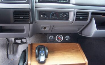F350-extended-cab-1994-white-22