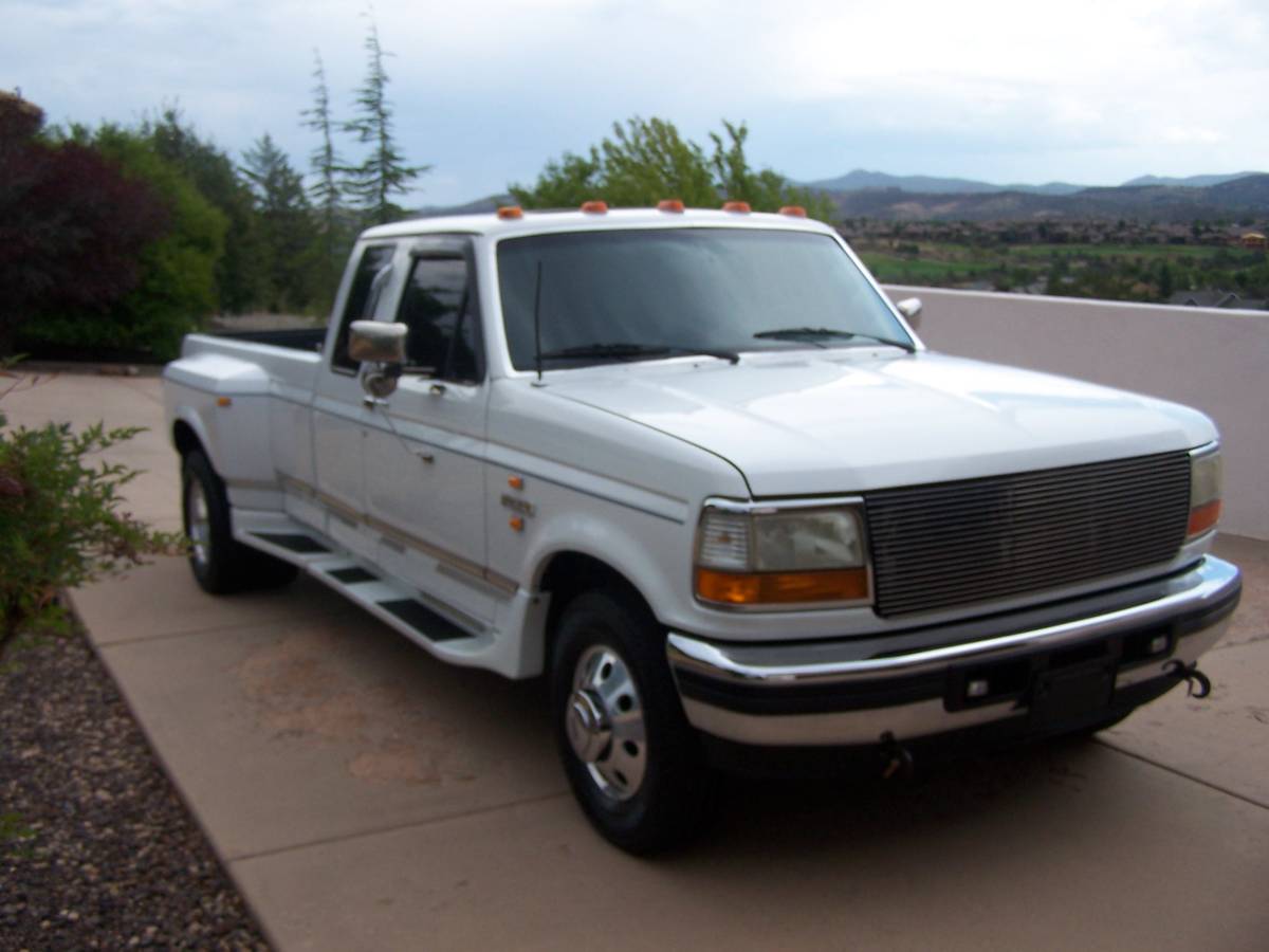 F350-extended-cab-1994-white-3