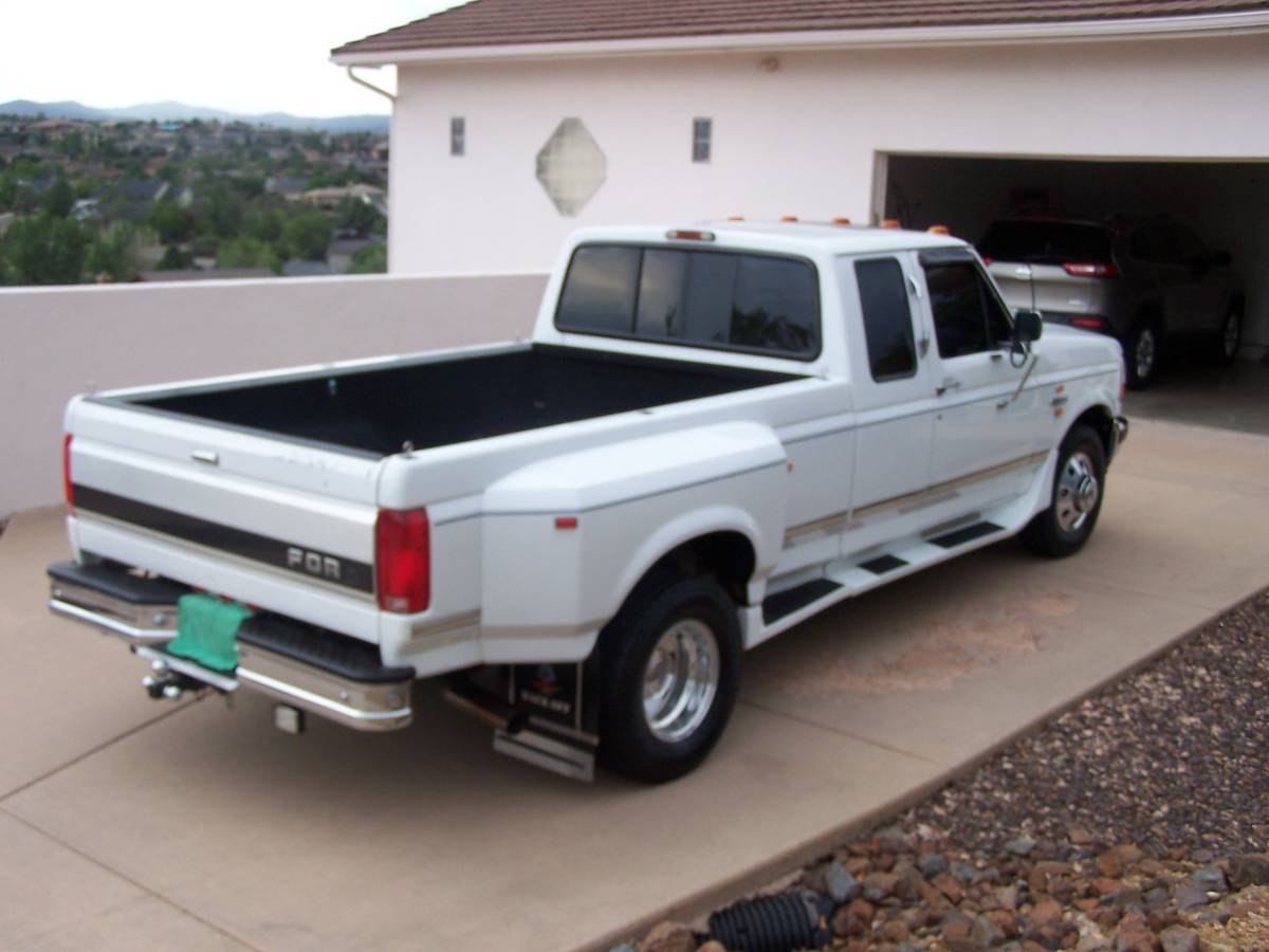 F350-extended-cab-1994-white-5