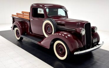 Fargo-Pickup-1937-Bright-Coach-Maroon-Black-19