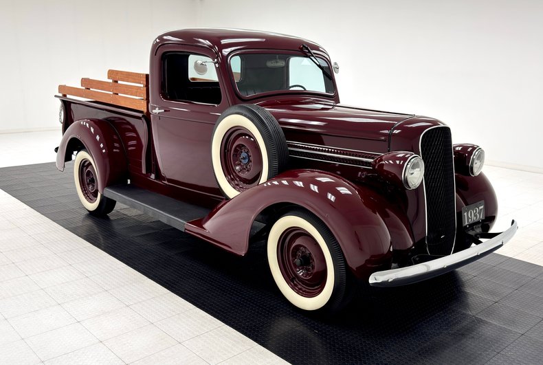 Fargo-Pickup-1937-Bright-Coach-Maroon-Black-19