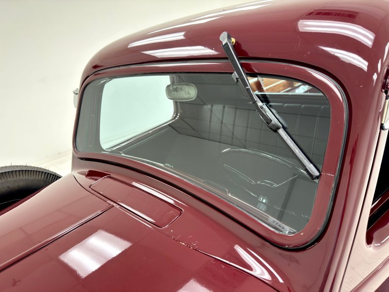 Fargo-Pickup-1937-Bright-Coach-Maroon-Black-24