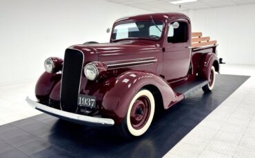 Fargo-Pickup-1937-Bright-Coach-Maroon-Black-48