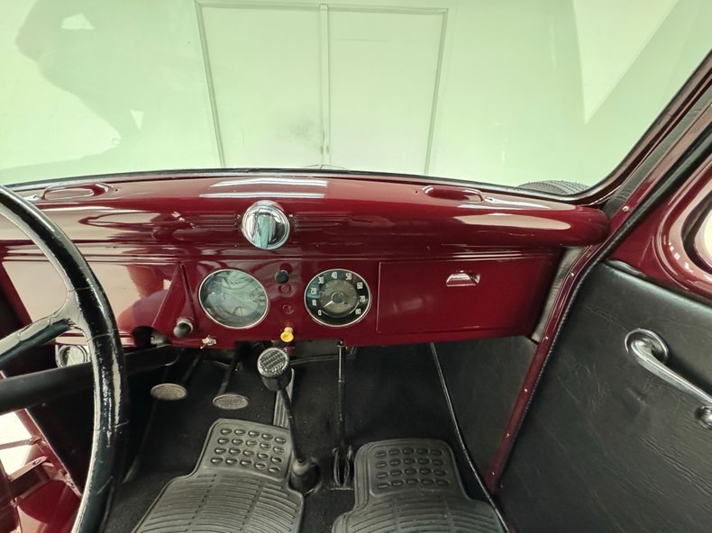 Fargo-Pickup-1937-Bright-Coach-Maroon-Black-6