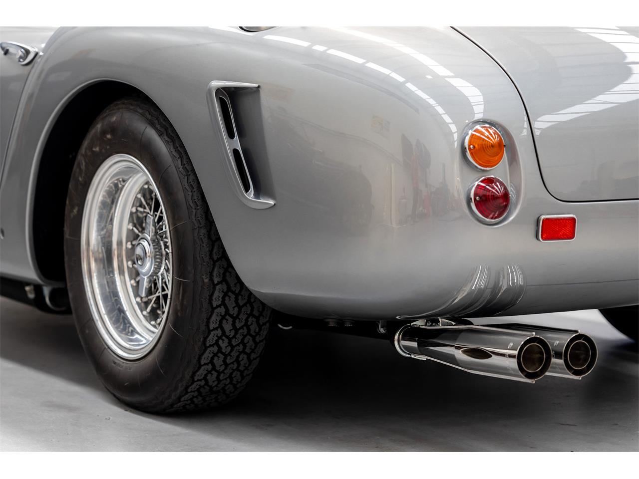 Ferrari-250-1961-GRIGIO-ARGENTO-GREY-BLACK-20