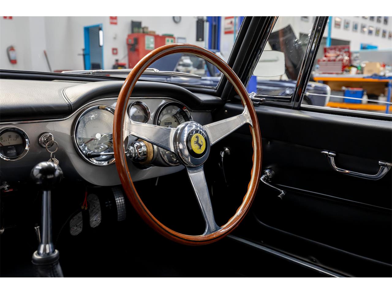 Ferrari-250-1961-GRIGIO-ARGENTO-GREY-BLACK-27