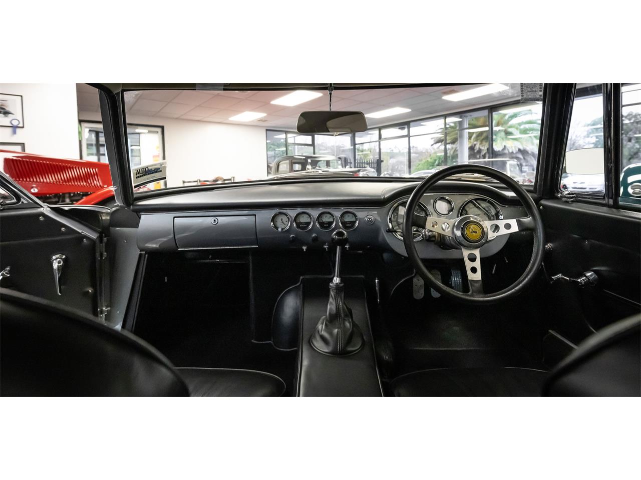 Ferrari-250-1961-GRIGIO-ARGENTO-GREY-BLACK-28