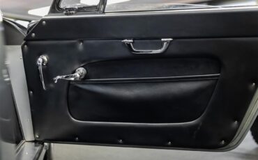 Ferrari-250-1961-GRIGIO-ARGENTO-GREY-BLACK-30