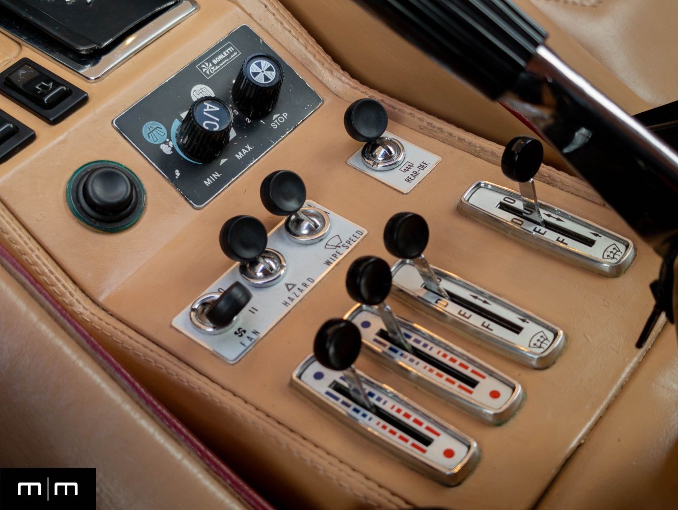 Ferrari-308-1984-Targa-25