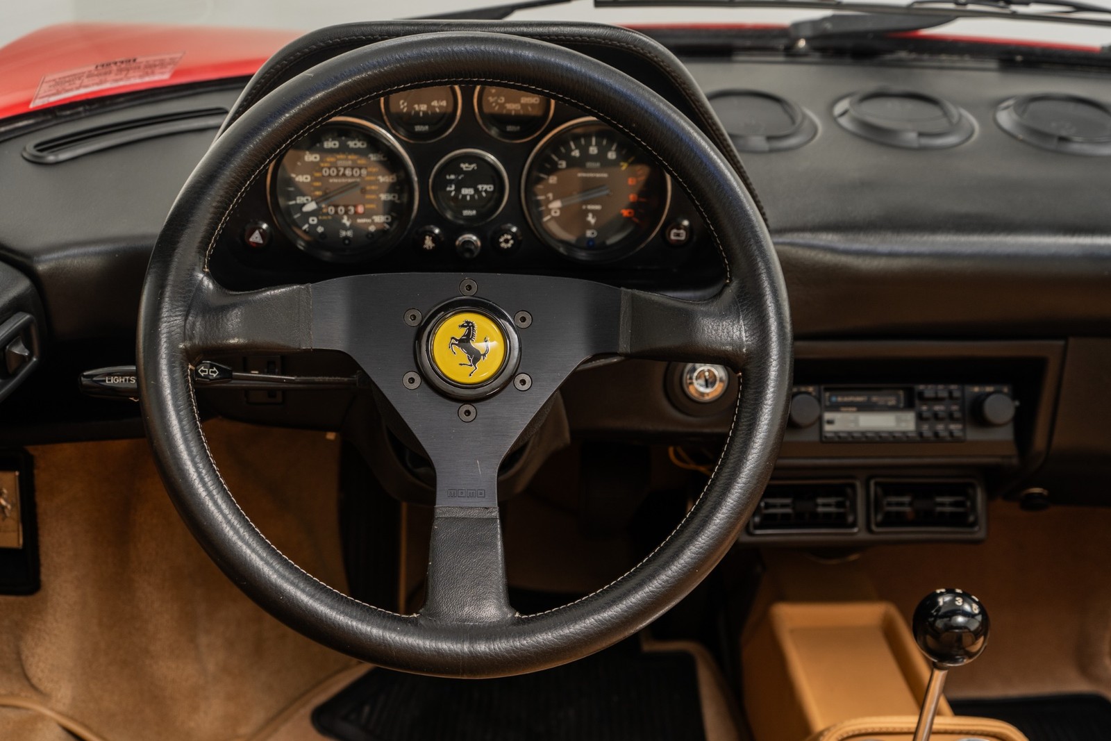 Ferrari-308-1985-2D-Coupe-13