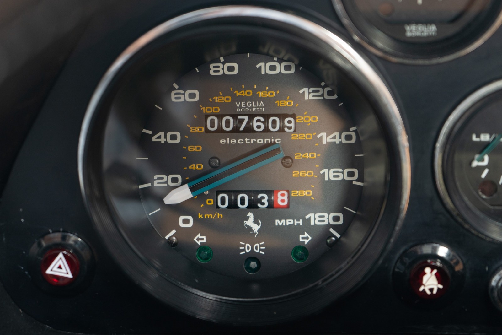 Ferrari-308-1985-2D-Coupe-20