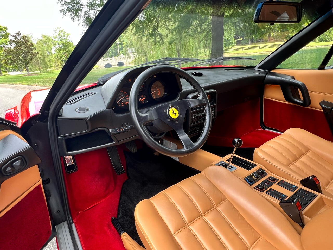 Ferrari-328-1989-Coupe-34