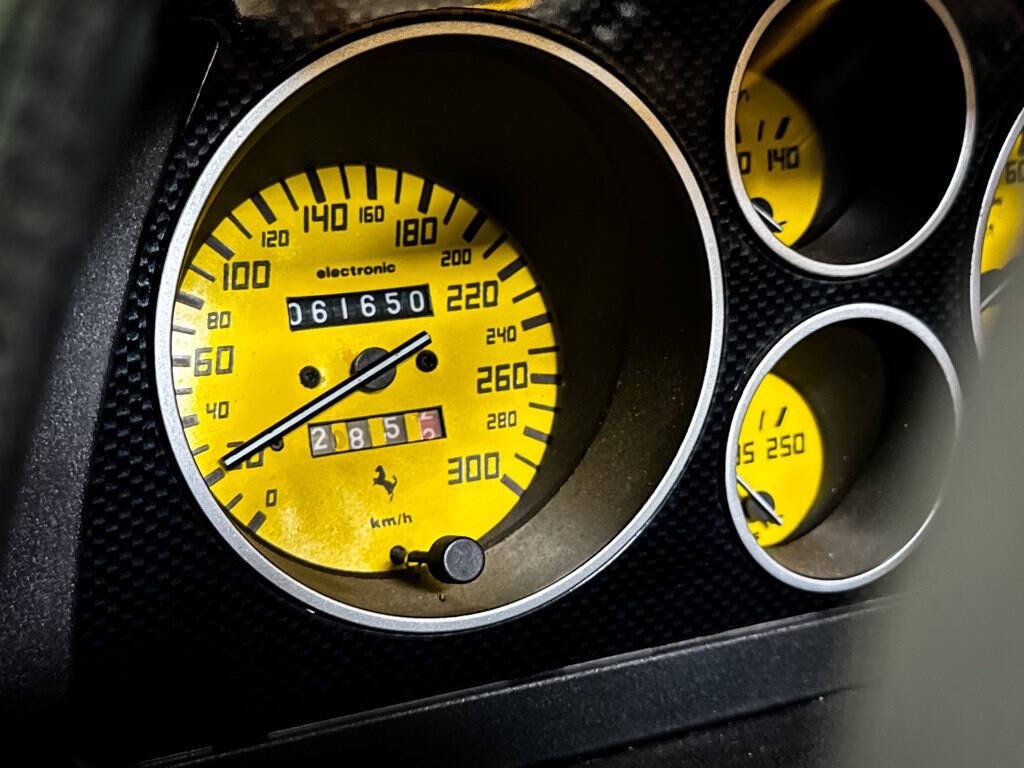 Ferrari-348-1990-Convertible-33