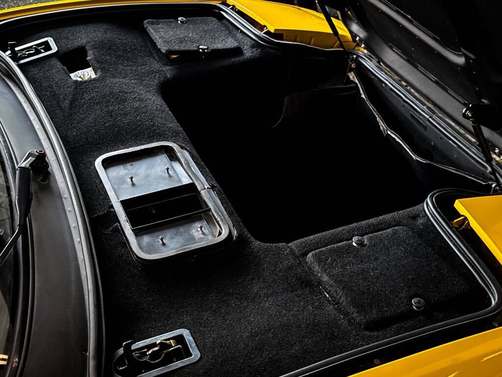 Ferrari-348-1990-Convertible-36
