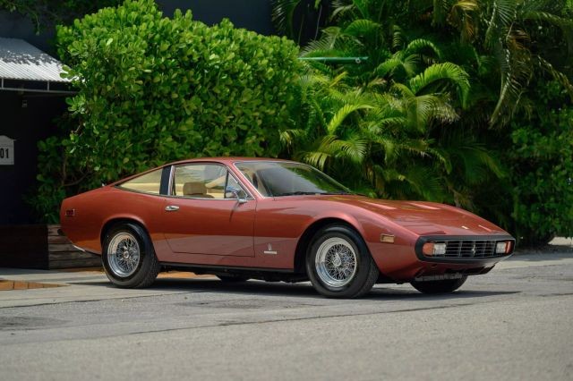 Ferrari-365GTC4-1972-Coupe-1