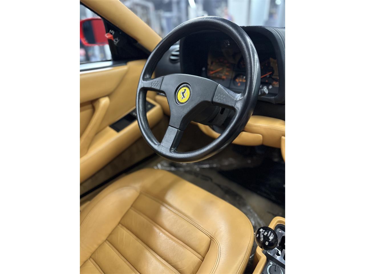 Ferrari-512-tr-1993-red-beige-7