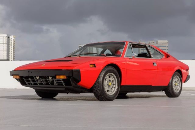 Ferrari-Dino-308-1977-Coupe-1