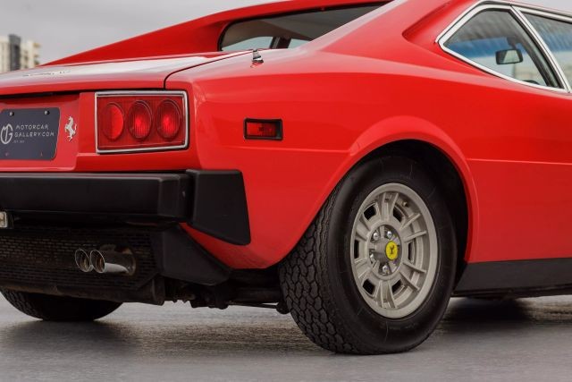 Ferrari-Dino-308-1977-Coupe-35