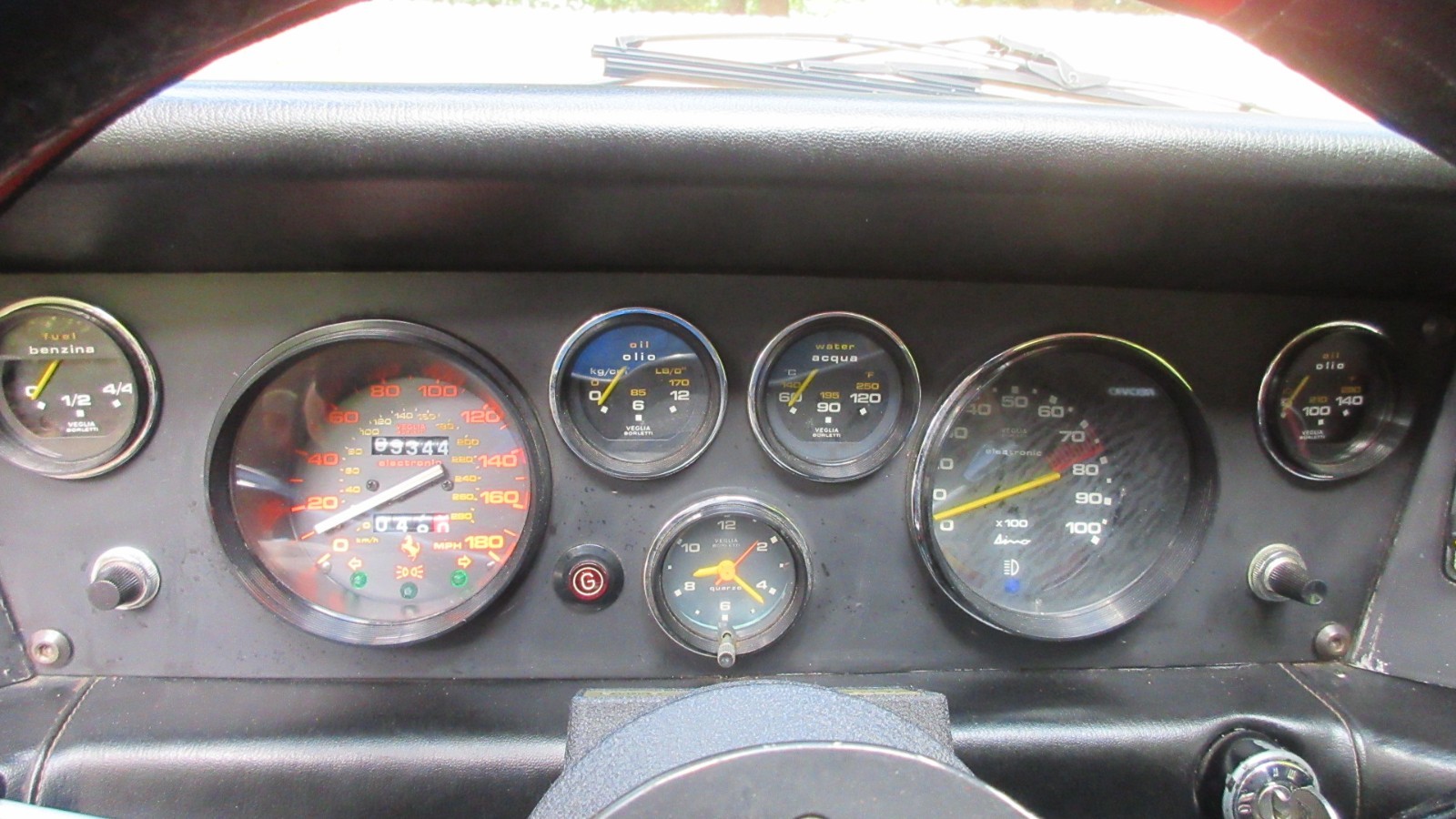 Ferrari-Dino-308-GT4-1975-Coupe-13