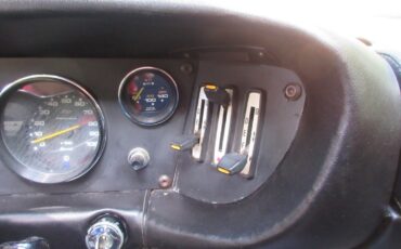 Ferrari-Dino-308-GT4-1975-Coupe-14