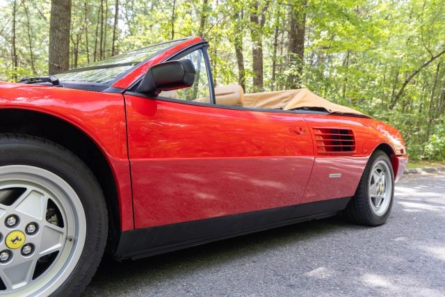 Ferrari-Mondial-1989-Convertible-17