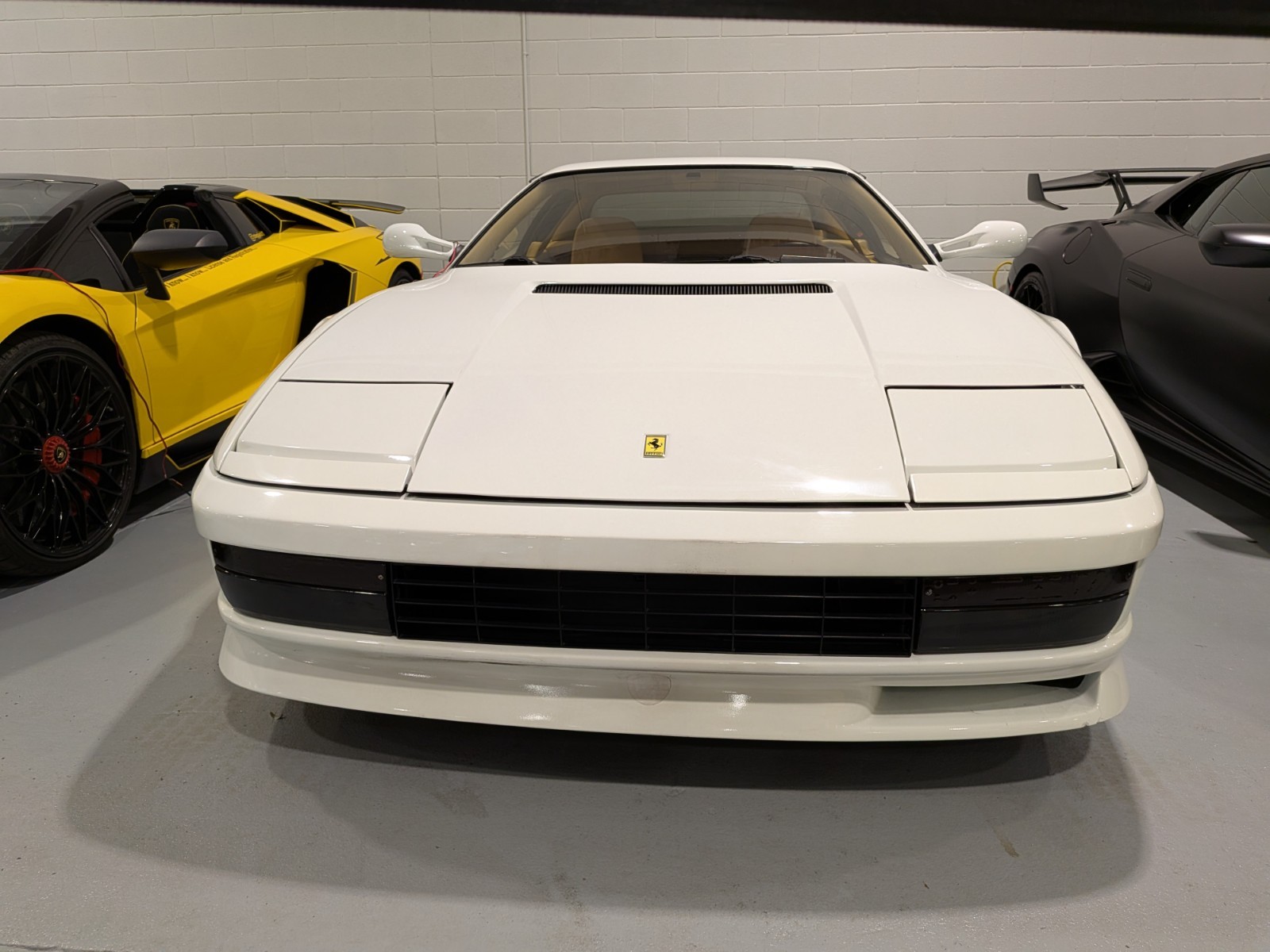Ferrari-Testarossa-1988-Coupe-14