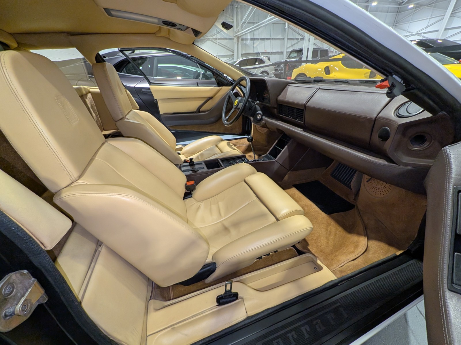 Ferrari-Testarossa-1988-Coupe-16