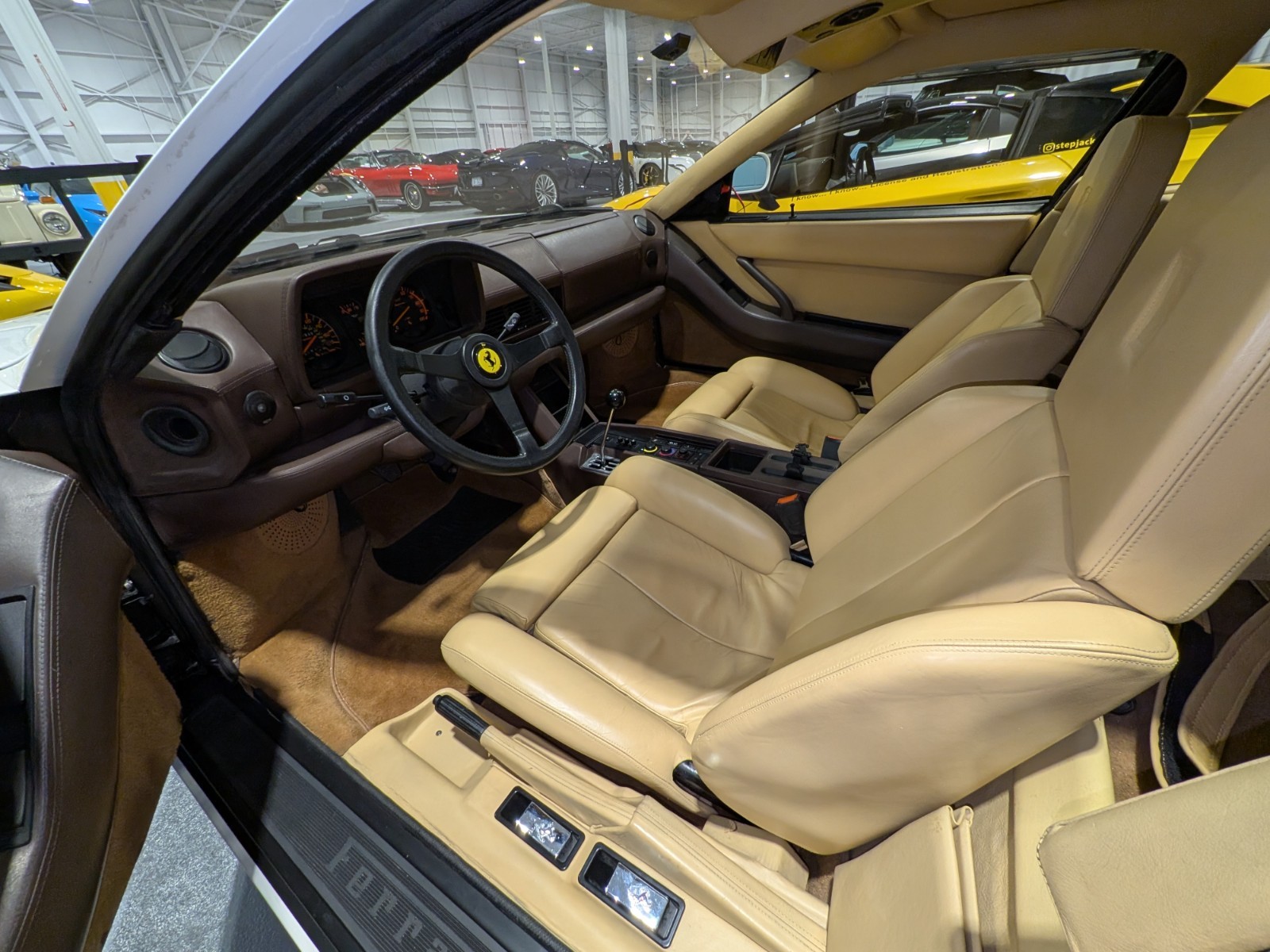 Ferrari-Testarossa-1988-Coupe-29