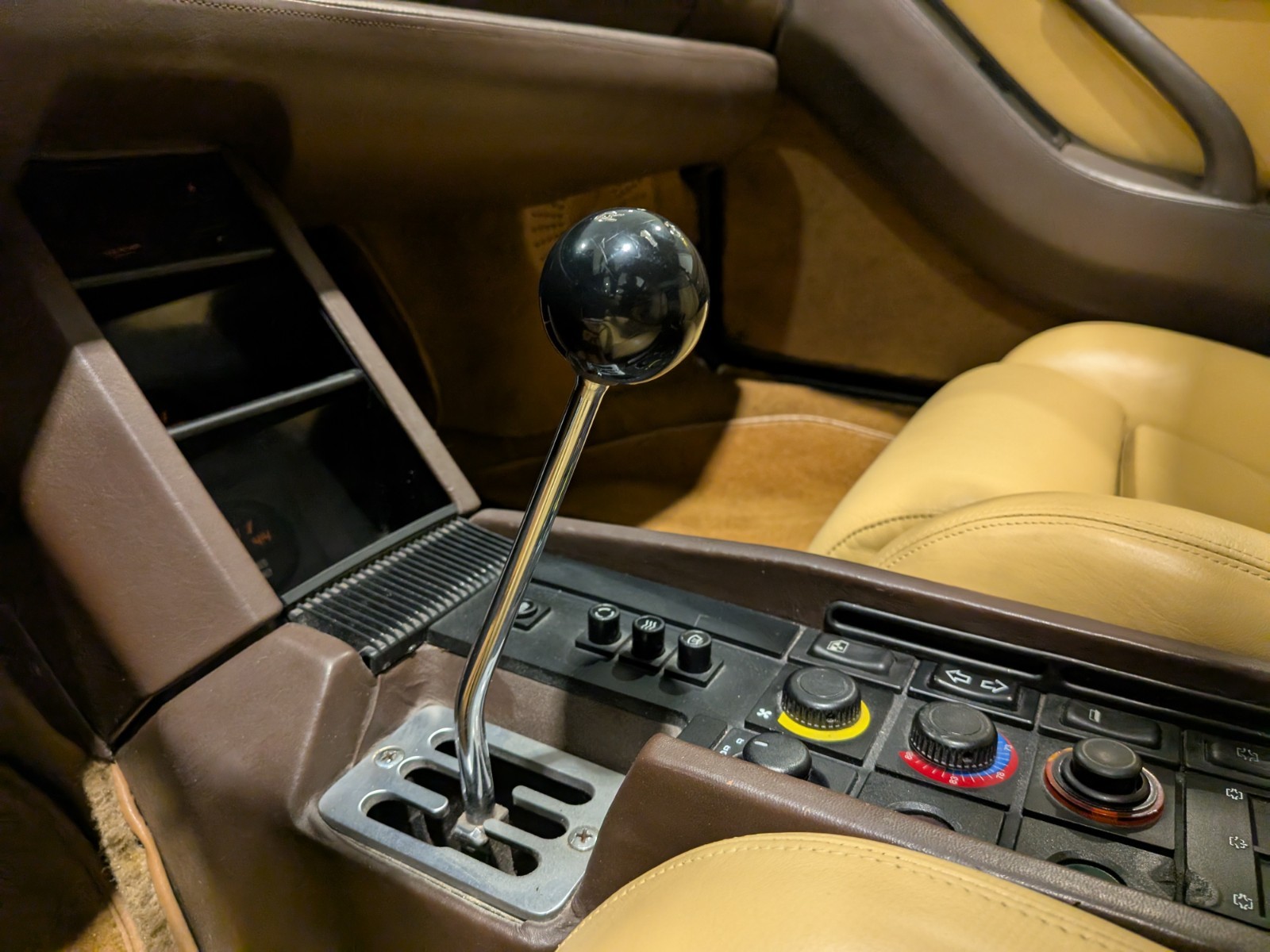Ferrari-Testarossa-1988-Coupe-6