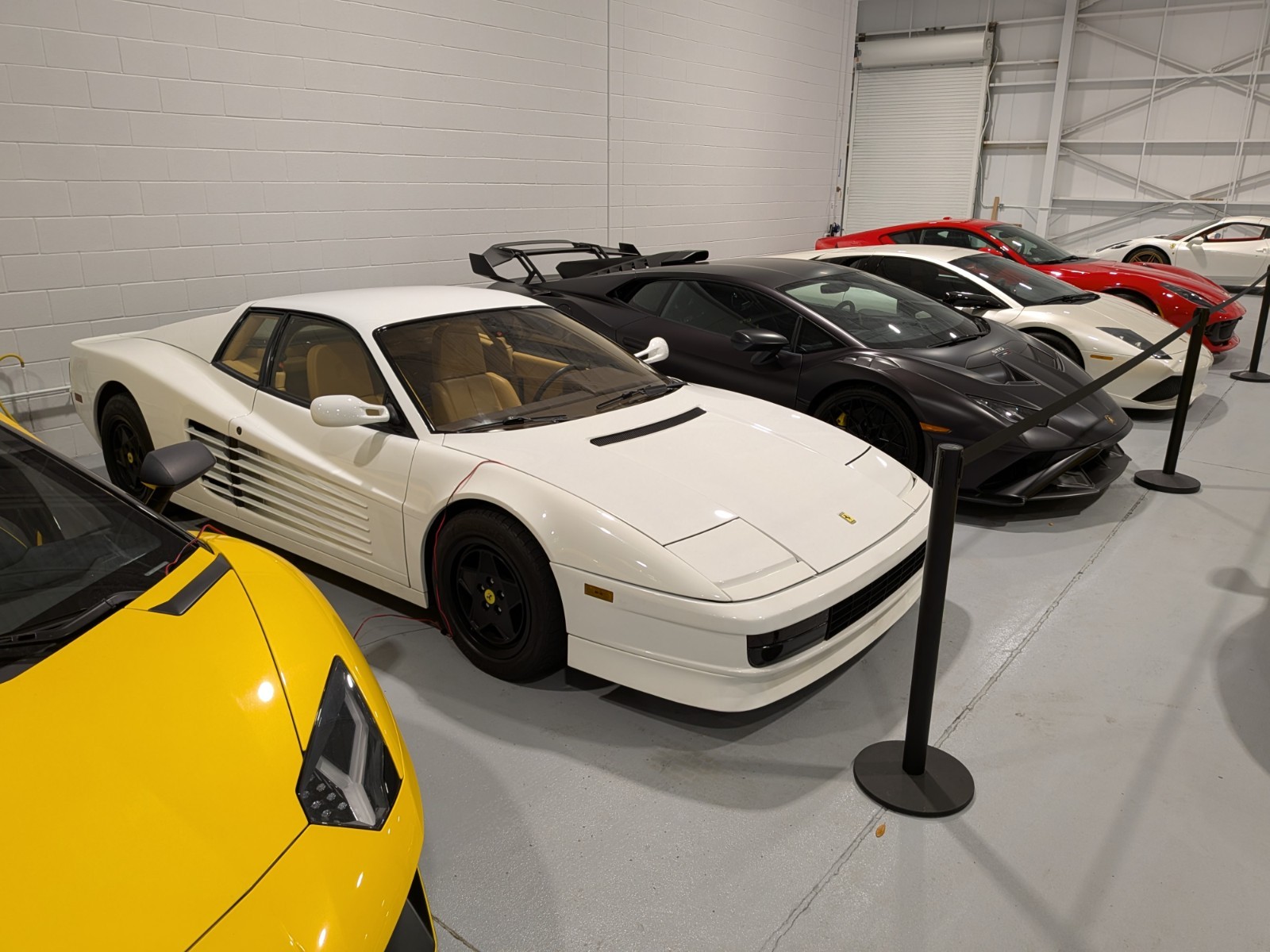 Ferrari Testarossa 1988 Coupe