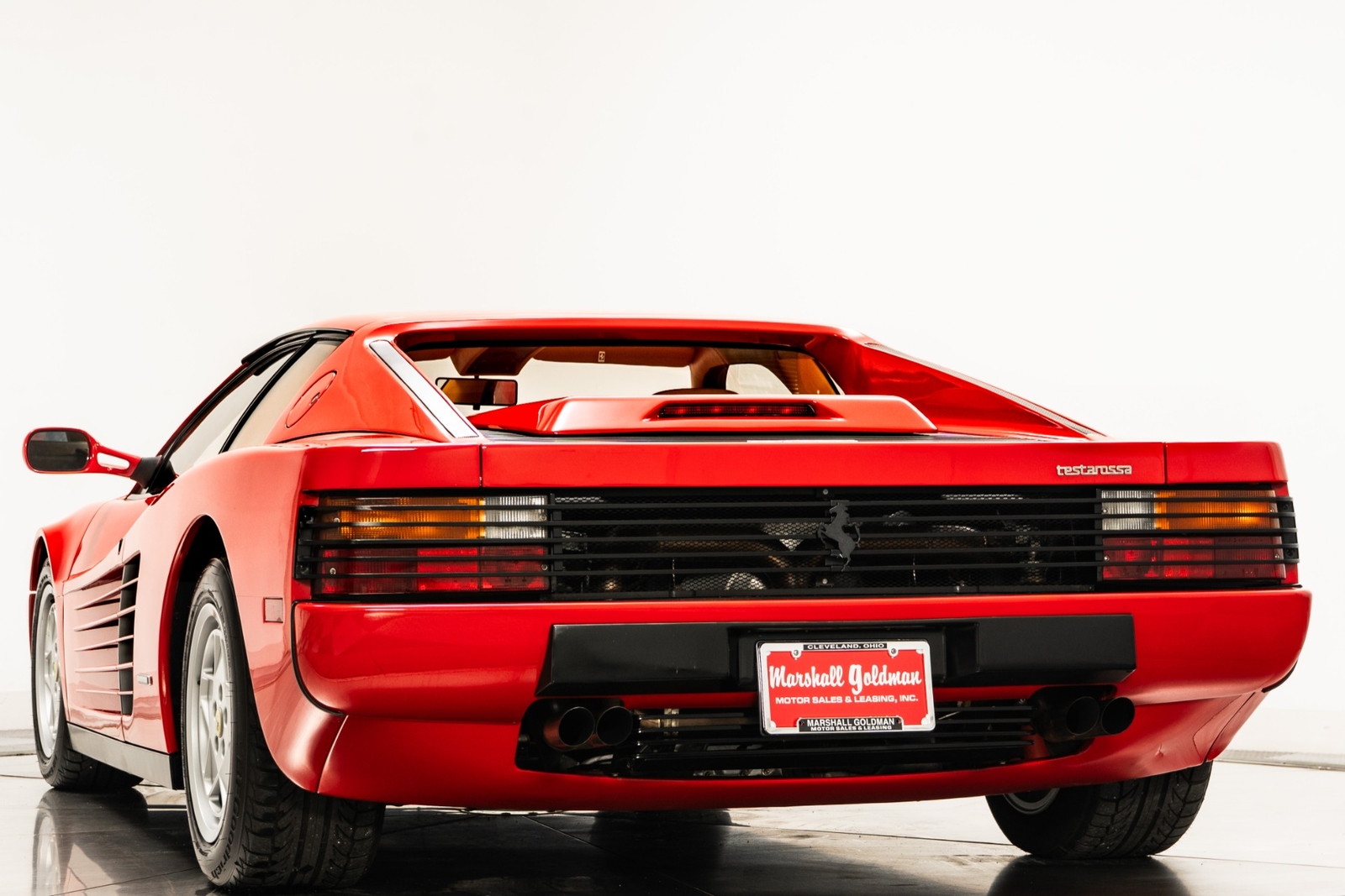 Ferrari-Testarossa-1990-2D-Coupe-5