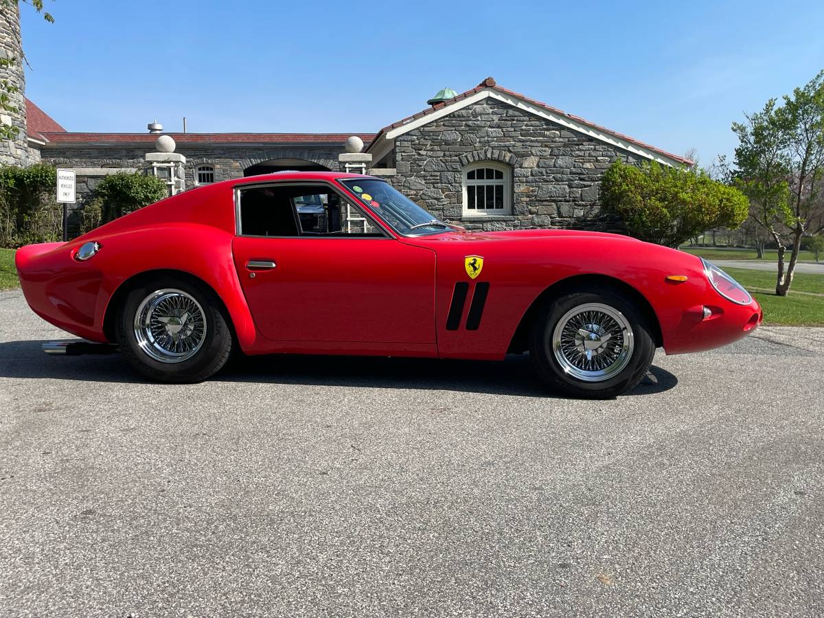 Ferrari-gto-tribute-1962-red-1